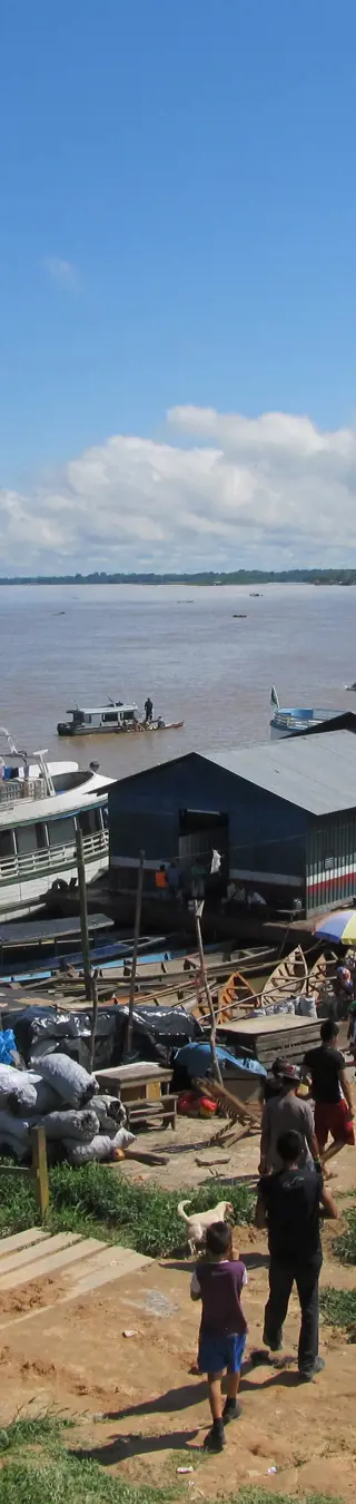 Lebensader Amazonas im Dreiländer-Eck